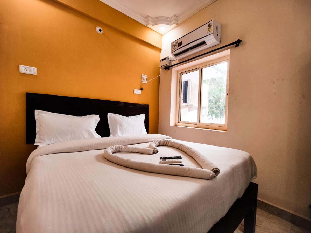 Hotel Candolim Aloft エクステリア 写真