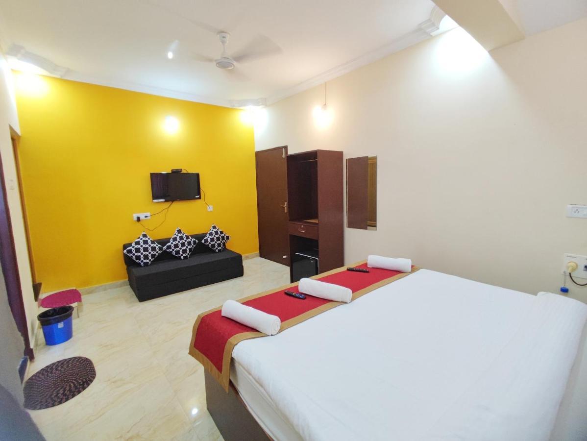 Hotel Candolim Aloft エクステリア 写真