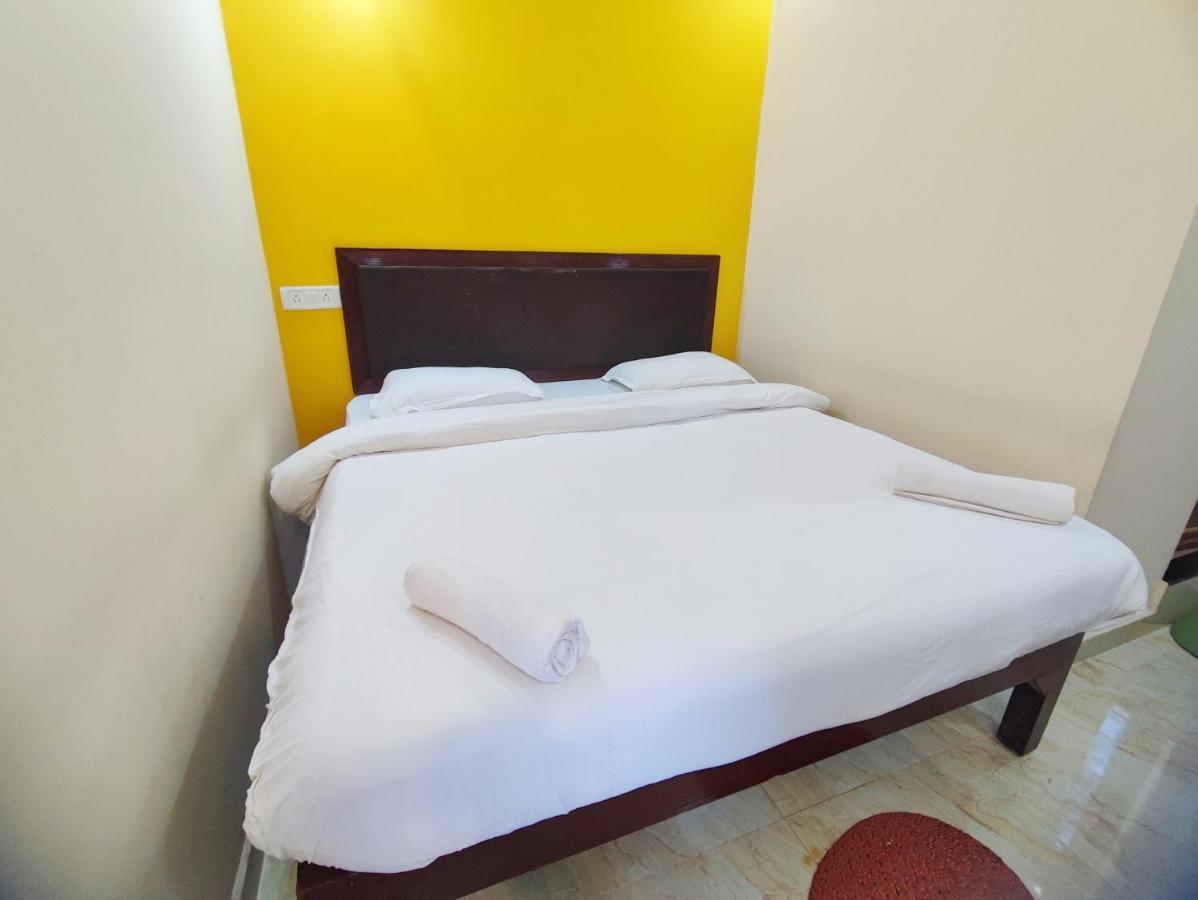 Hotel Candolim Aloft エクステリア 写真