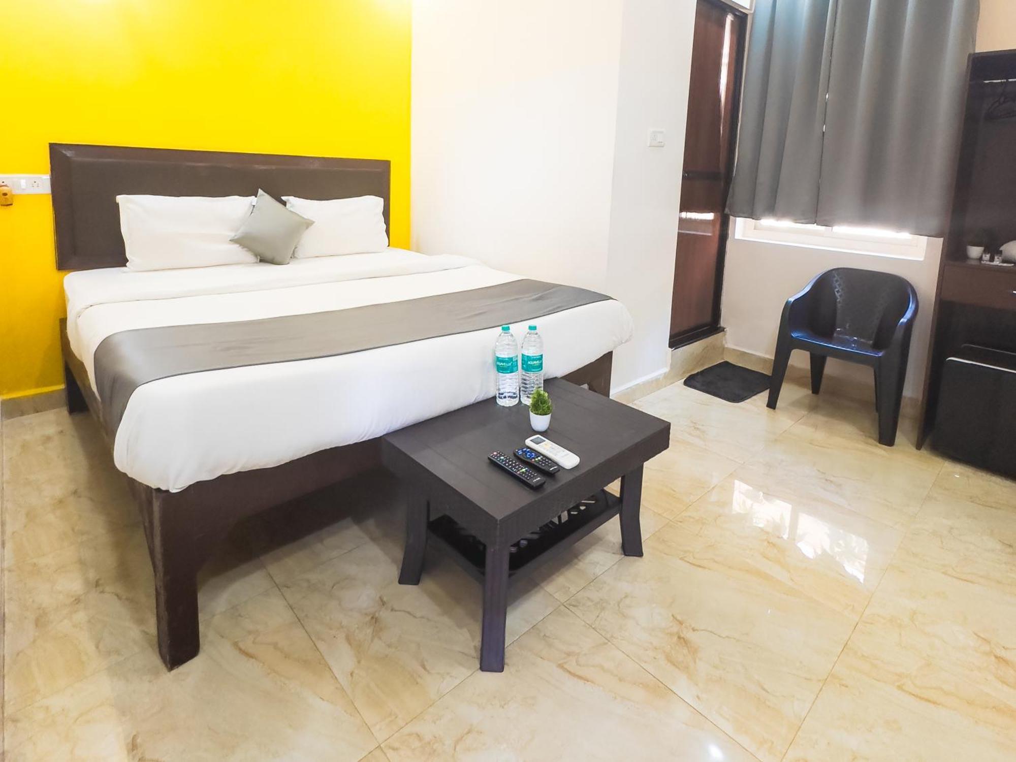 Hotel Candolim Aloft エクステリア 写真